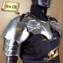 Gorgerin Et Spallières Gothiques